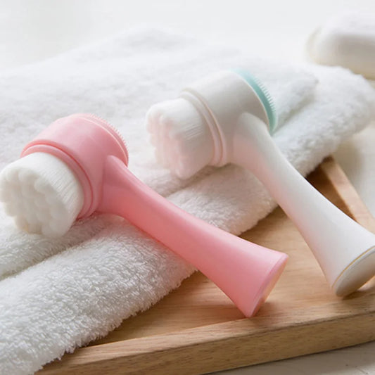 GlowClean Dual-Action Face Brush